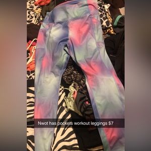 Brand new athletic leggings size xl with pockets